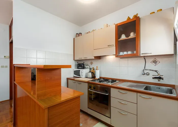 Anica Stinjan * Pula