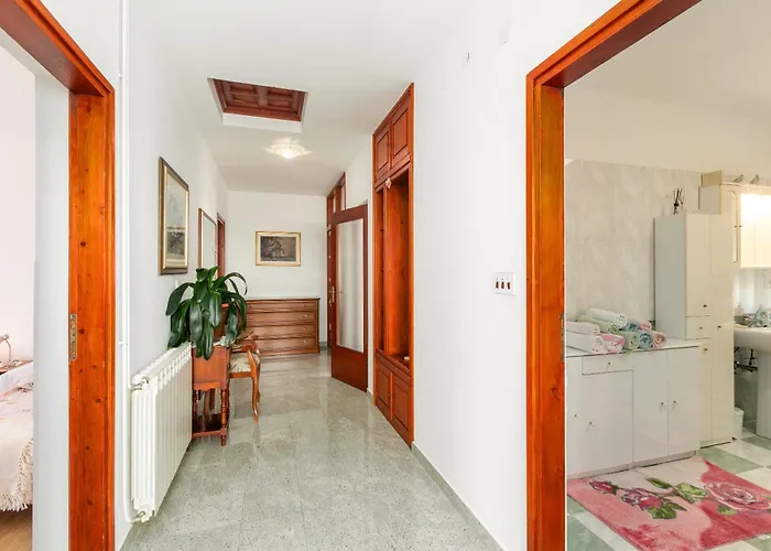 Anica Stinjan Apartment